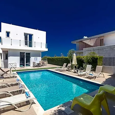 Hotel Po490b, Modern 5bdr With Pool, Close To The Beaches