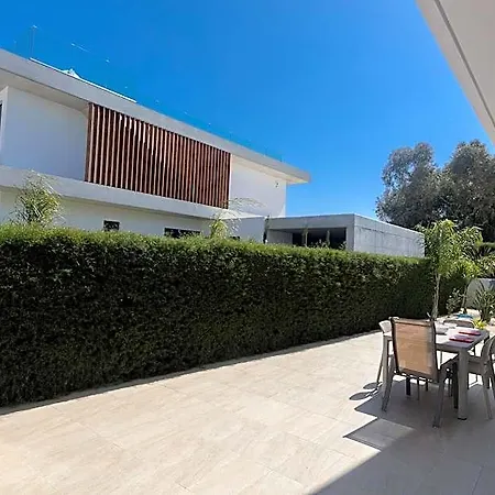 Po490b, Modern 5bdr With Pool, Close To The Beaches Hotel